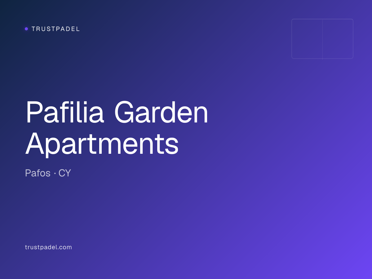 Pafilia Garden Apartments padel club