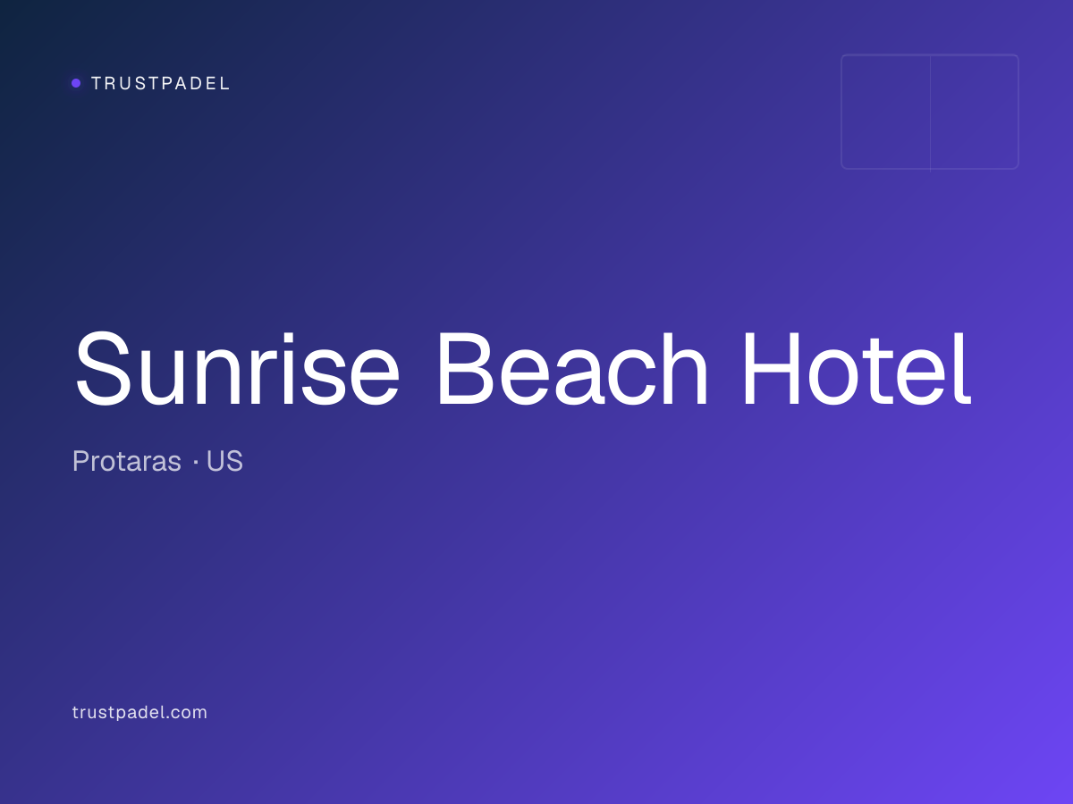 Sunrise Beach Hotel padel club
