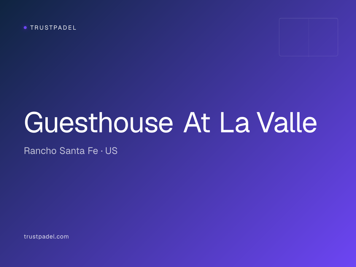 Guesthouse At La Valle padel club