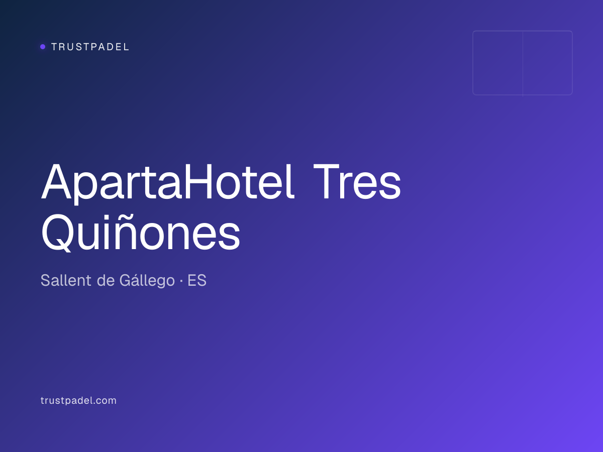 ApartaHotel Tres Quiñones padel club